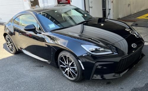 Photo of a 2022-2025 Toyota 86 in Raven (paint color code D4S)