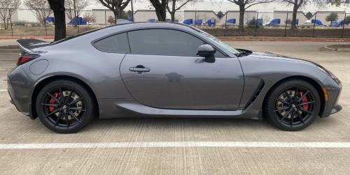 Photo of a 2022-2025 Toyota 86 in Pavement (paint color code P8Y)