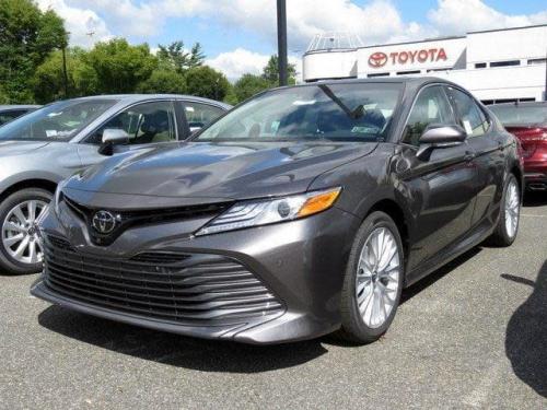 Photo of a 2018-2024 Toyota Camry in Predawn Gray Mica (paint color code 1H1)