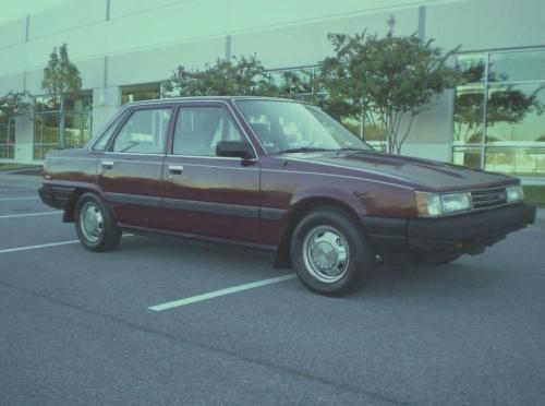 Photo of a 1985-1986 Toyota Camry in Dark Red (paint color code 3F1)