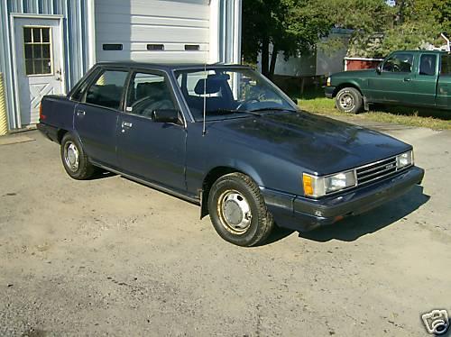 Photo of a 1986 Toyota Camry in Medium Blue Metallic (paint color code 8D4)