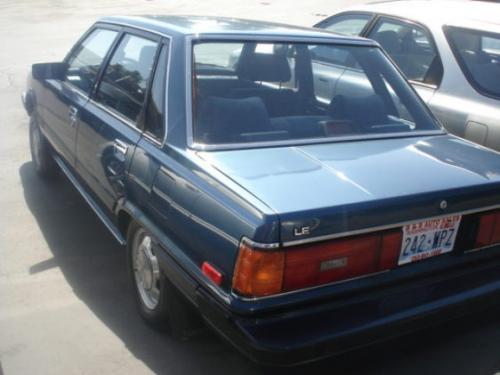 Photo of a 1986 Toyota Camry in Medium Blue Metallic (paint color code 8D4)