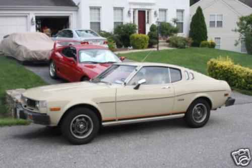 Photo of a 1976-1977 Toyota Celica in Beige (paint color code 464)