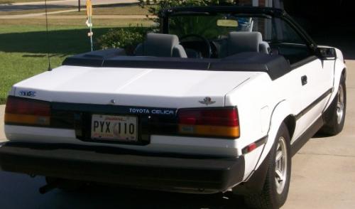 Photo of a 1985 Toyota Celica in White (paint color code 041)