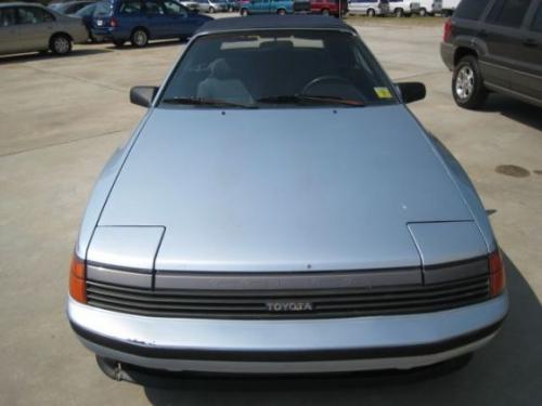 Photo of a 1989 Toyota Celica in Ice Blue Pearl (paint color code 8G2)