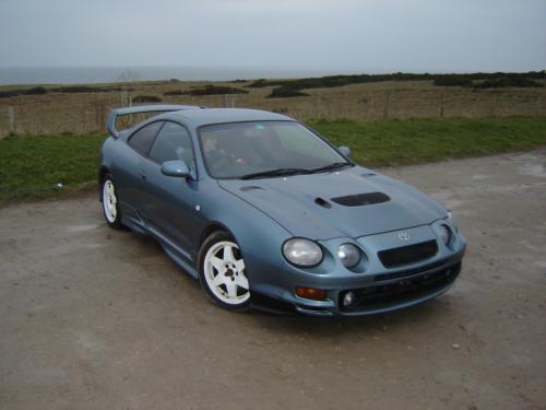 Photo of a 1994-1995 Toyota Celica in Sea Spray Pearl (paint color code 753)