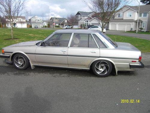 Photo of a 1987-1988 Toyota Cressida in Beige Metallic (paint color code 4G8)