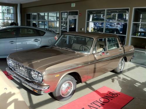 Photo of a 1965-1967 Toyota Crown in Cathedral Gold Metallic (paint color code T1212)