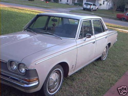 Photo of a 1968-1971 Toyota Crown in Pluto Beige (paint color code T1352)