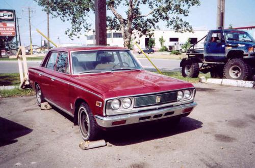 Photo of a 1968-1971 Toyota Crown in Alhambra Red (paint color code T1422)