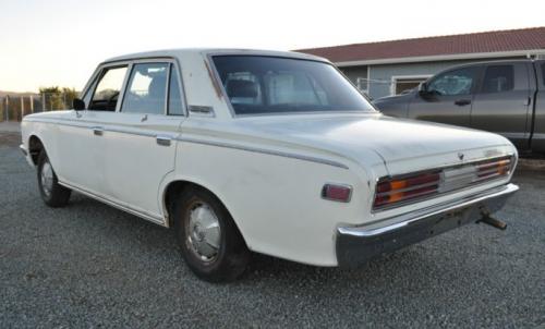 Photo of a 1968-1971 Toyota Crown in Usse White (paint color code T1427)