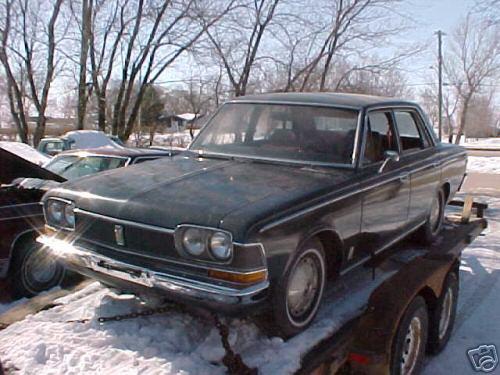 Photo of a 1968-1971 Toyota Crown in Black (paint color code T26)