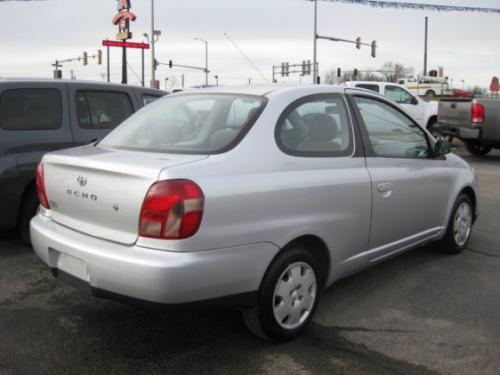 Photo of a 2000-2002 Toyota ECHO in Alpine Silver Metallic (paint color code 199)