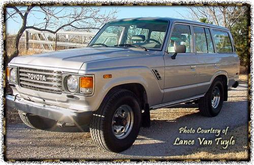 Photo of a 1985-1987 Toyota Land Cruiser in Silver Metallic (paint color code 147)