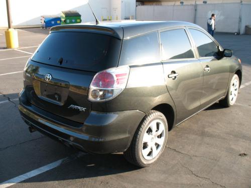 Photo of a 2005 Toyota Matrix in Shadow Mica (paint color code 1F4)