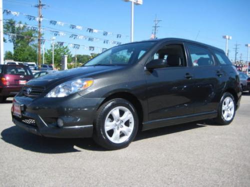 Photo of a 2005 Toyota Matrix in Shadow Mica (paint color code 1F4)