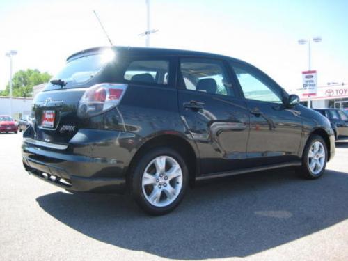 Photo of a 2005 Toyota Matrix in Shadow Mica (paint color code 1F4)