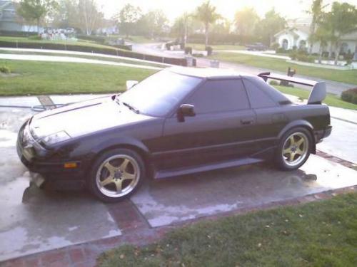 Photo of a 1986-1988 Toyota MR2 in Black Metallic (paint color code 204)