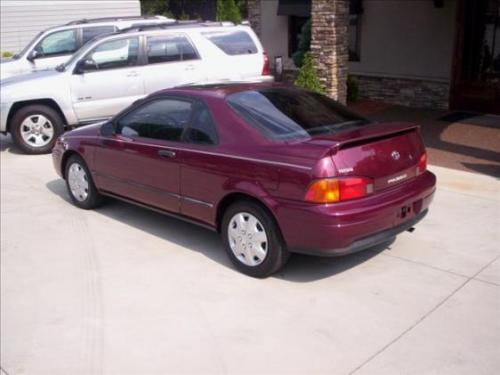 Photo of a 1995 Toyota Paseo in Ruby Pearl (paint color code 3L3)