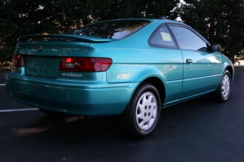 Photo of a 1996-1997 Toyota Paseo in Bright Turquoise (AKA Lt Turquoise Pearl) (paint color code 756)