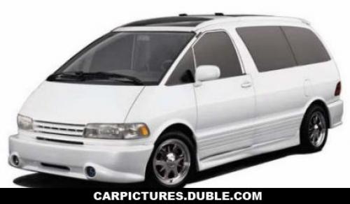 Photo of a 1991-1997 Toyota Previa in Winter White (AKA White) (paint color code 041)