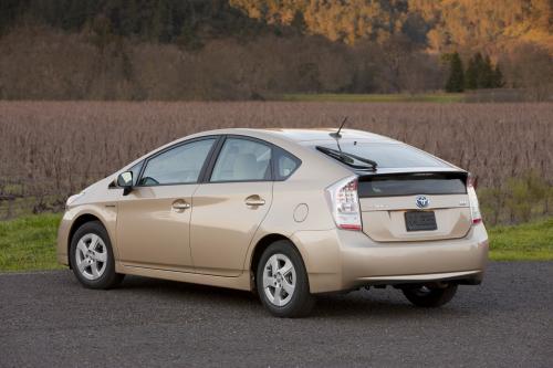 Photo of a 2010-2011 Toyota Prius in Sandy Beach Metallic (paint color code 4T8)