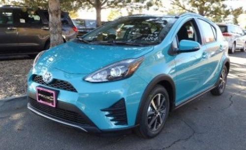 Photo of a 2018-2019 Toyota Prius c in Tide Pool Pearl (paint color code 792)