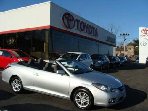 Photo of a 2007 Toyota Solara in Titanium Metallic (paint color code 1D4)