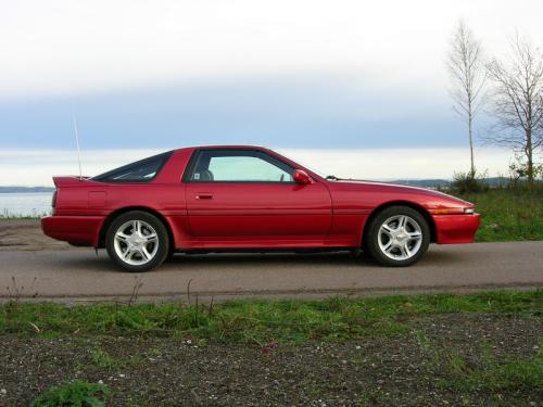 Photo of a 1992 Toyota Supra in Garnet Pearl (paint color code 3K3)