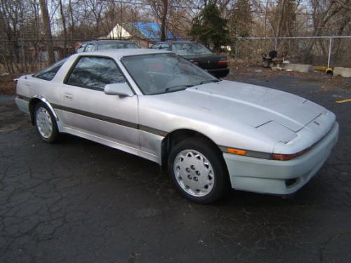 Photo of a 1986.5-1988 Toyota Supra in Amethyst Metallic (paint color code 920)