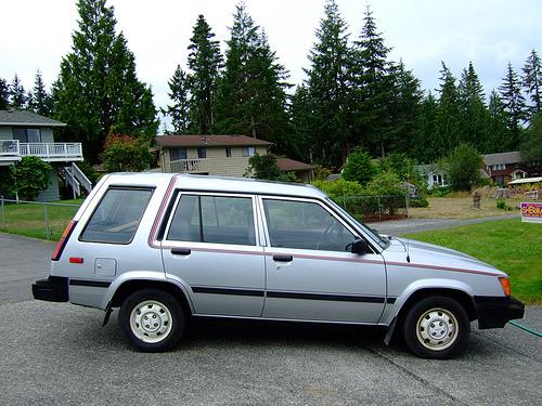 Photo of a 1983-1986 Toyota Tercel in Silver Metallic (paint color code 2J6)