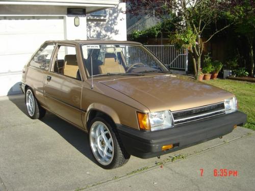 Photo of a 1984-1986 Toyota Tercel in Light Topaz Metallic (paint color code 4E1)