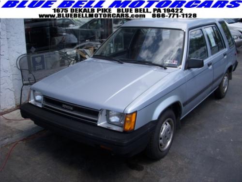 Photo of a 1986 Toyota Tercel in Light Blue Metallic (paint color code 8C7)