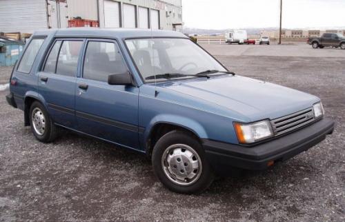 Photo of a 1987-1988 Toyota Tercel in Blue Metallic (paint color code 8D7)