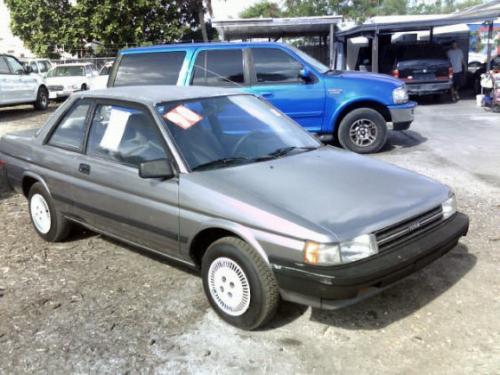 Photo of a 1988 Toyota Tercel in Gray Metallic (paint color code 165)