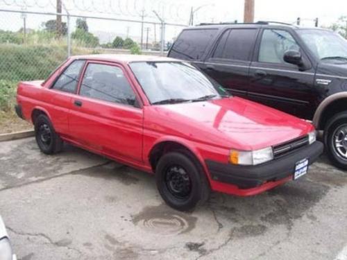 Photo of a 1987-1990 Toyota Tercel in Red (paint color code 3E6)