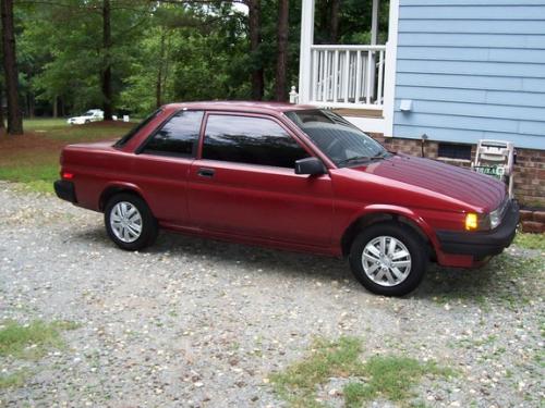 Photo of a 1987-1988 Toyota Tercel in Wine Metallic (paint color code 3G9)