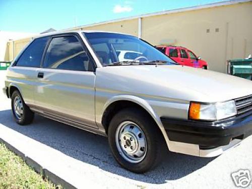 Photo of a 1987-1988 Toyota Tercel in Beige Metallic (paint color code 4G8)