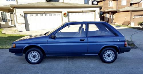 Photo of a 1987-1988 Toyota Tercel in Blue Metallic (paint color code 8D7)