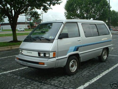 Photo of a 1984-1989 Toyota Van in Silver Metallic (paint color code 148)