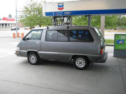 Photo of a 1989 Toyota Van in Gray Metallic (paint color code 168)