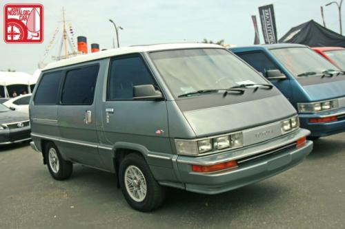 Photo of a 1989 Toyota Van in Gray Metallic (paint color code 168)